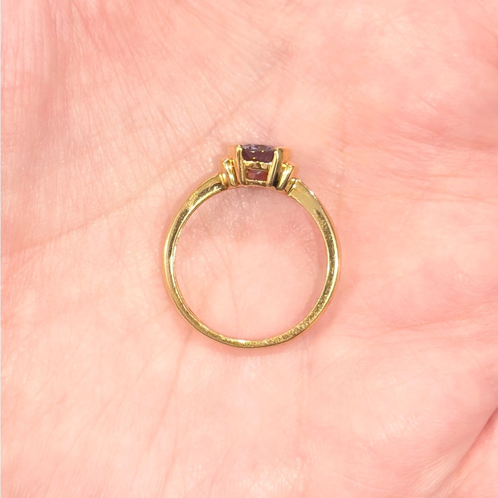 18K Iolite Ring, Natural Violet Oval Cut, Size 8.25, Yellow Gold, Solitaire - Picture 15 of 17